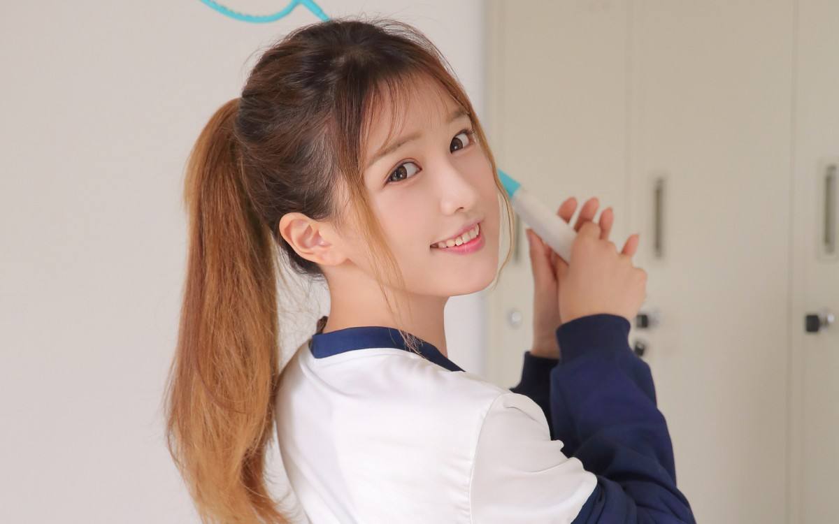 储菊萱